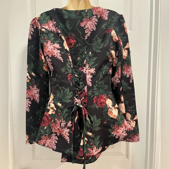 Pinup Couture Mariette Peplum Jacket In Dark Bella Roses Gabardine - Med - NWT - Picture 8 of 14